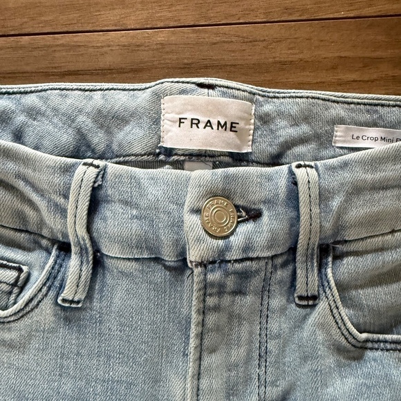 Revolve | Frame Denim | Le Crop Mini Boot Jeans (Size 26) - Picture 6 of 12